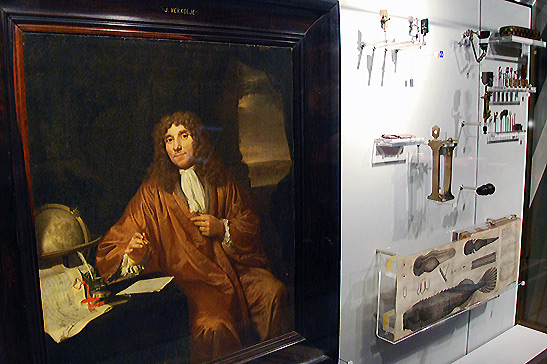 painting of Antoni van Leeuwenhoek and a collection of his microscopes, Boerhaave Museum, Leiden