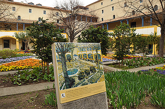 replica of van Gogh's painting of its garden, the Hôtel-Dieu, Arles