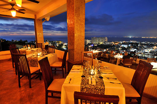 Vista Grill, Puerto Vallarta, at night