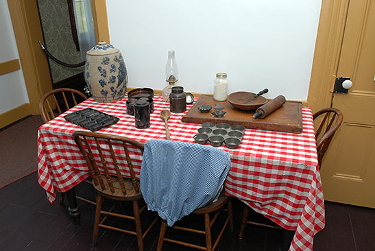 kitchen table at Cedar Hill