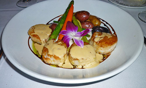 scallops at Sir Winston's restaurant onboard the Queen Mary
