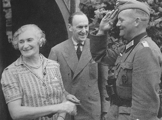 The Dame of Sark and her husband with a German officer in World War 2
