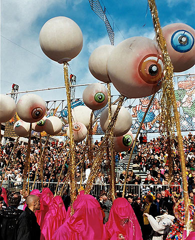 eyeballs at a parade in Nice, France