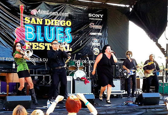 Laura Jane Willcock and the Tighten Ups at the 2013 San Diego Blues Festival