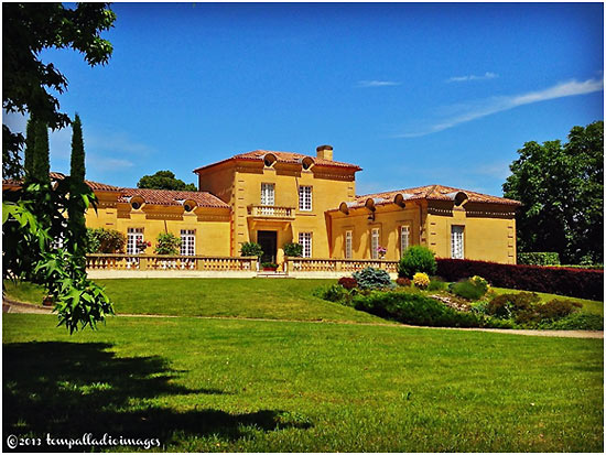 the Chateau Saint Jacques Calon, Montagne