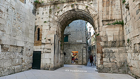 massive, monumental entrance gate to Diocletian's palace complex