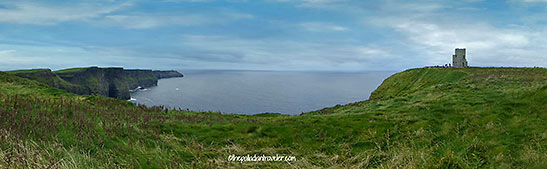 anoramic view of the Cliffs of Moher