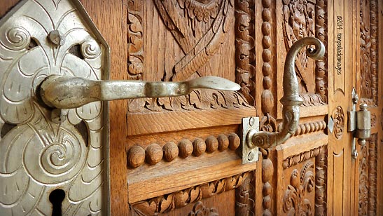 wooden door at the Prague Castle