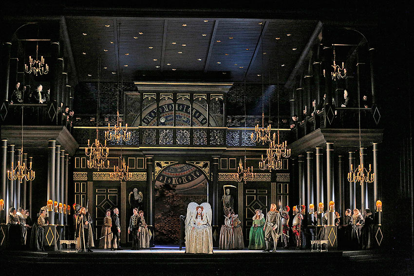a scene from Donizetti's 'Roberto Devereux'