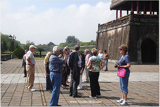 seniors touring China