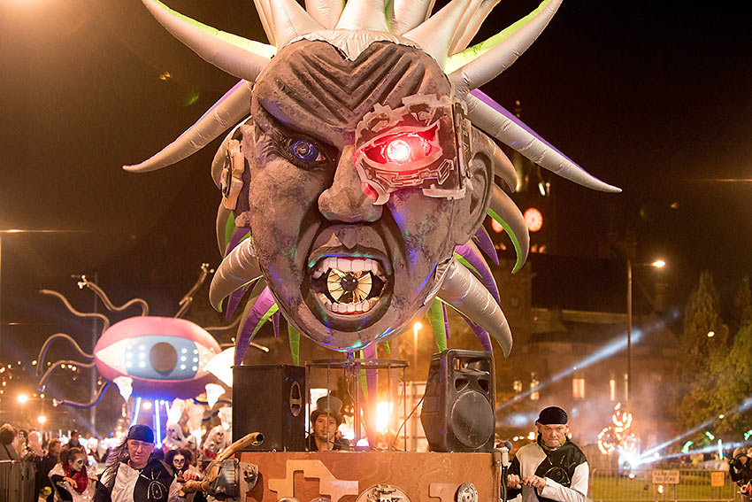 Halloween night parade at Derry