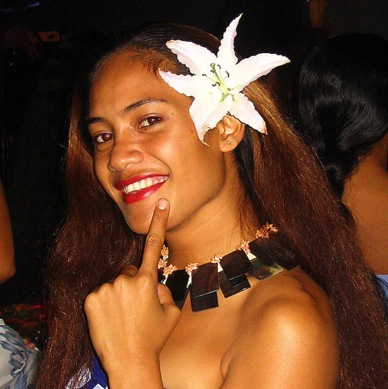 Tahiti lady