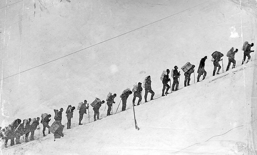 miners on the White Pass Trail