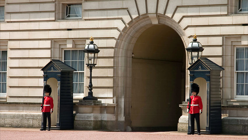 Two Grenadier Guardsmen at the Buckingham Palace exit