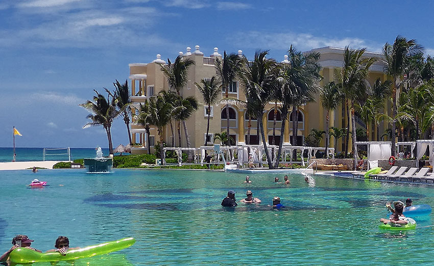 Iberostar pool with the Caribbean in the background