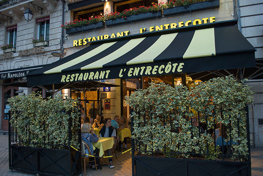 L'Entrecote at the Historic District