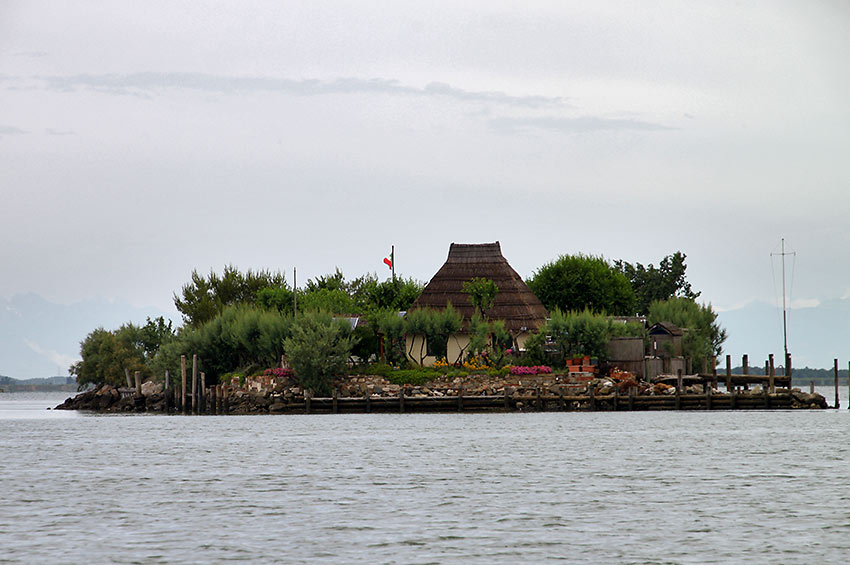 fisherman’s dwelling in Grado Island