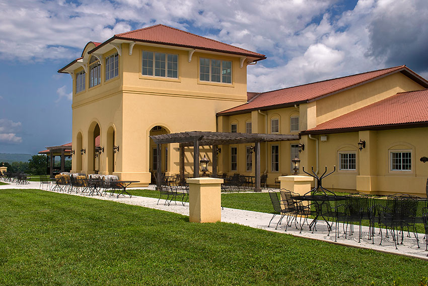 Breaux Vineyards overlooking the Blue Ridge Mountains