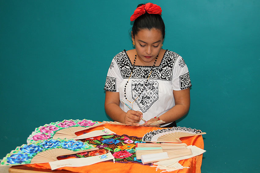 woman working on handicrafts at Campeche
