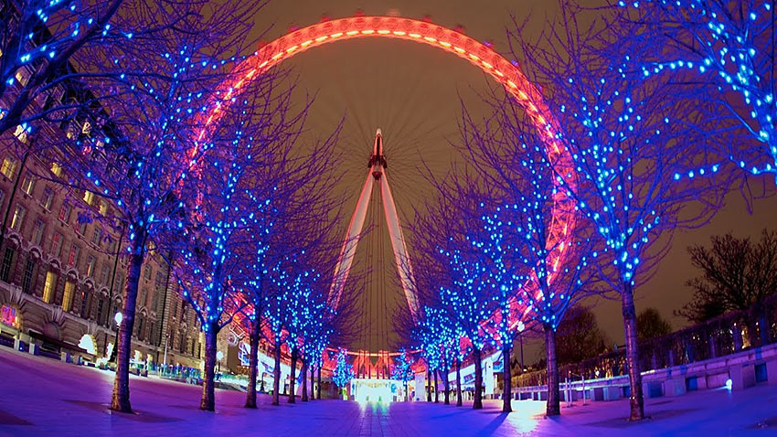 London Eye ferris wheel during the Christmas season