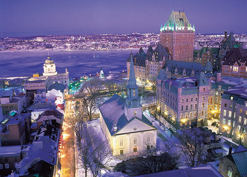 Quebec at night