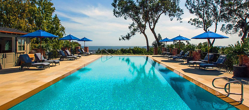 zero-edge pool at Belmond El Encanto