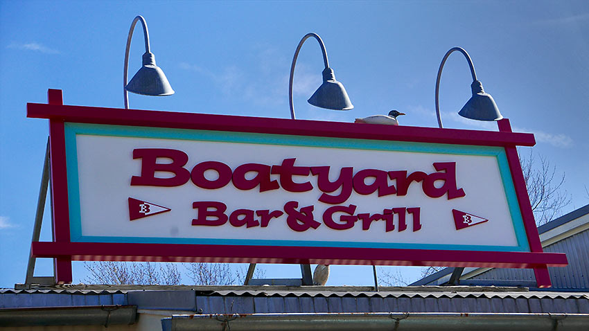 restaurant signboard at Annapolis