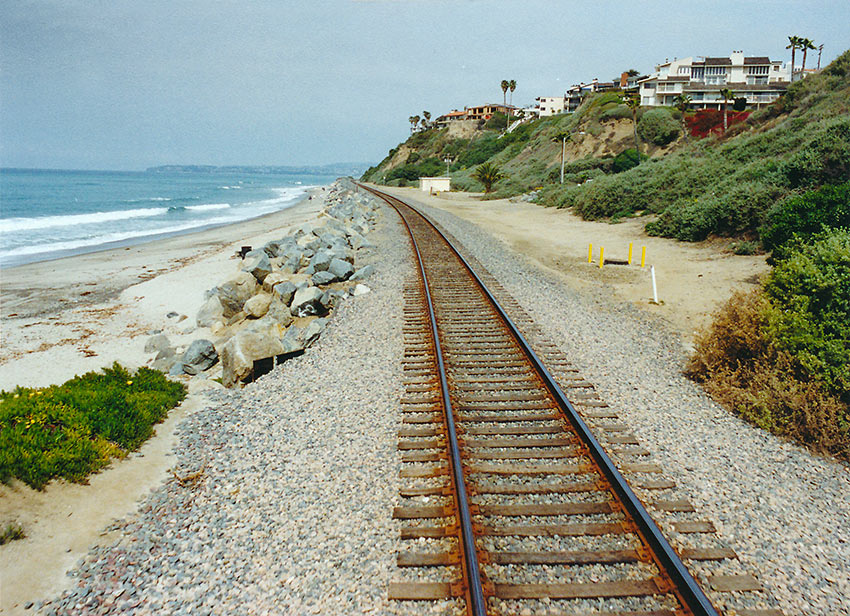 Amtrak Surfliner tracks near the beach