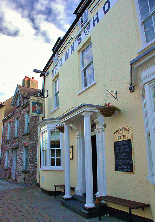 Browns Hotel, Laugharne
