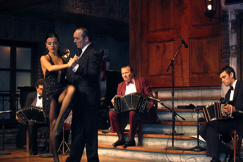 formal tango dinner show, Buenos Aires