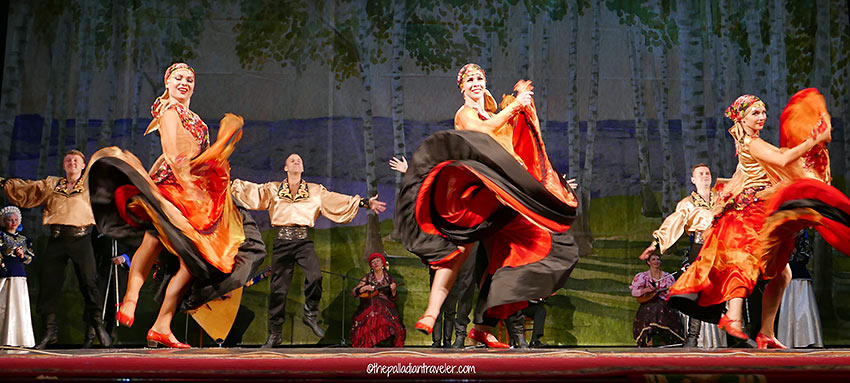 Russian folkloric troupe