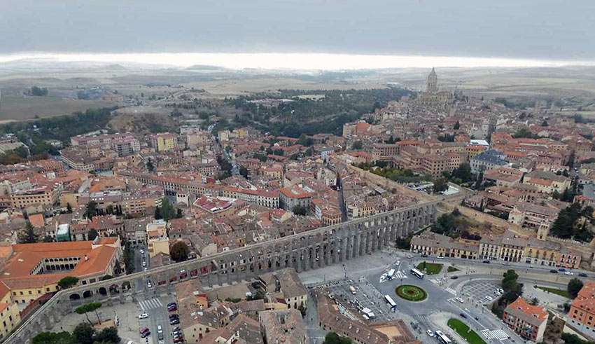 aerial view of the Segovia Aqueduct