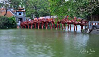 Hoan Kiem Lake with the iconic red bridge