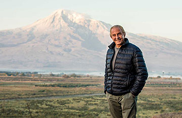 safari pioneer Geoffrey Kent