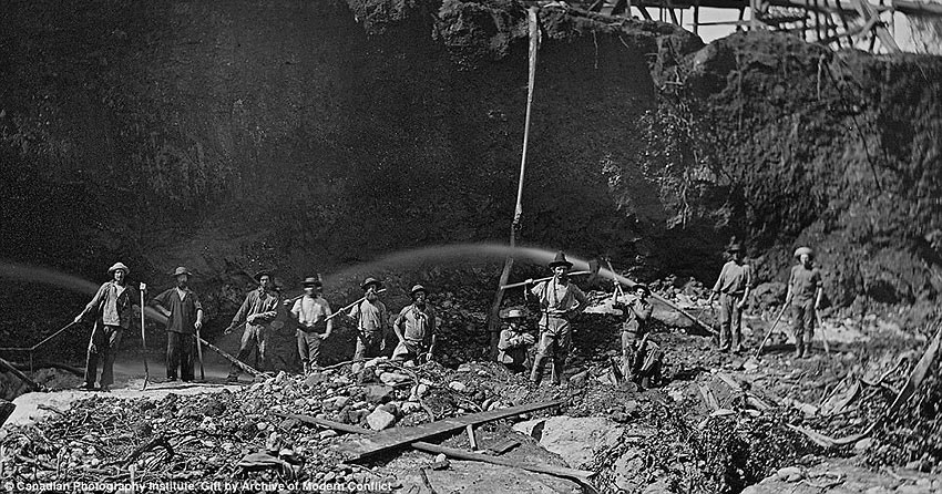 gold miners during the 1849 California Gold Rush
