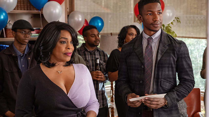 Niecy Nash as Elijah's mom Sylvia