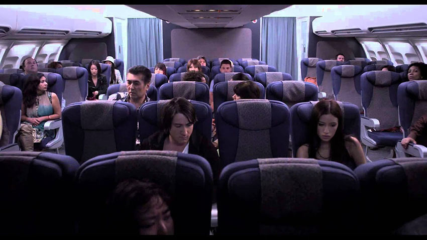 passengers of European Flight 162 in the movie 7500