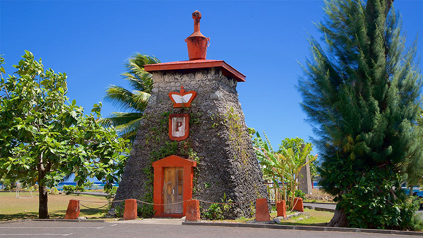 tomb of Pomare V