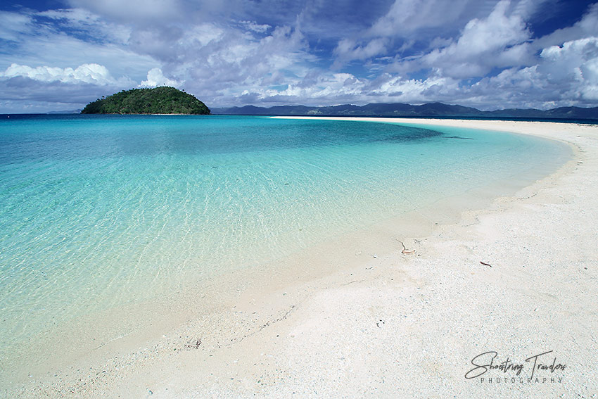 Bonbon Beach sandbar and Bangug Island