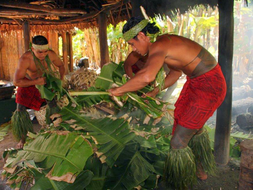 making lunch at the Samoan Village