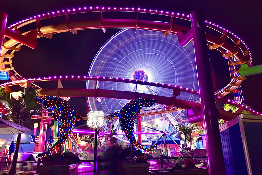 theme park rides at night