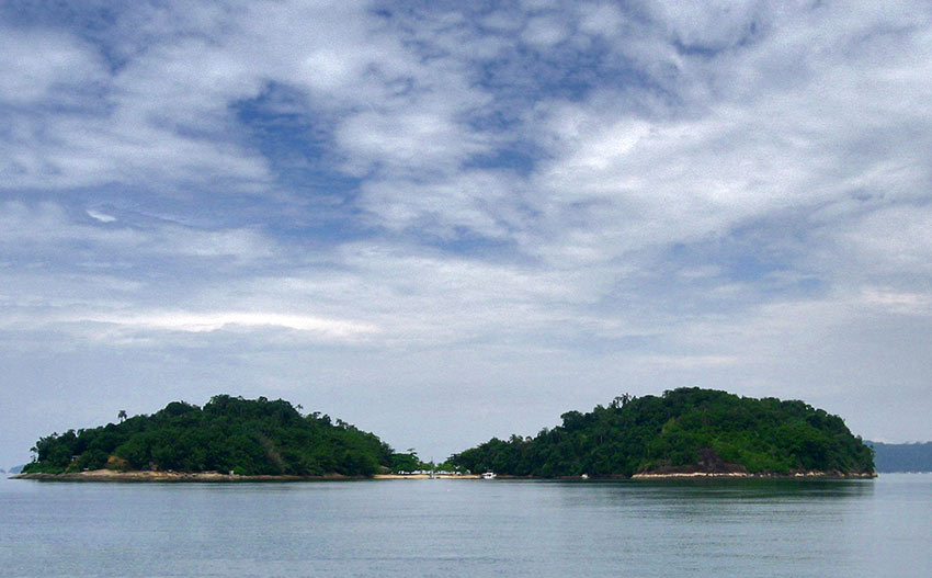 one of the islands in the Bay of Paraty