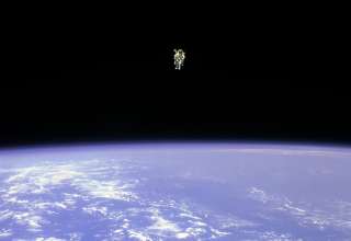 Astronaut McCandless floating free in space