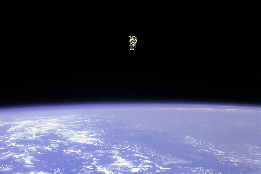 Astronaut McCandless floating free in space