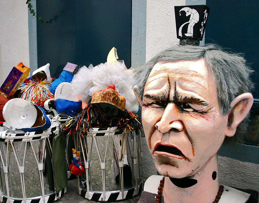 Bush figure in Basel carnival