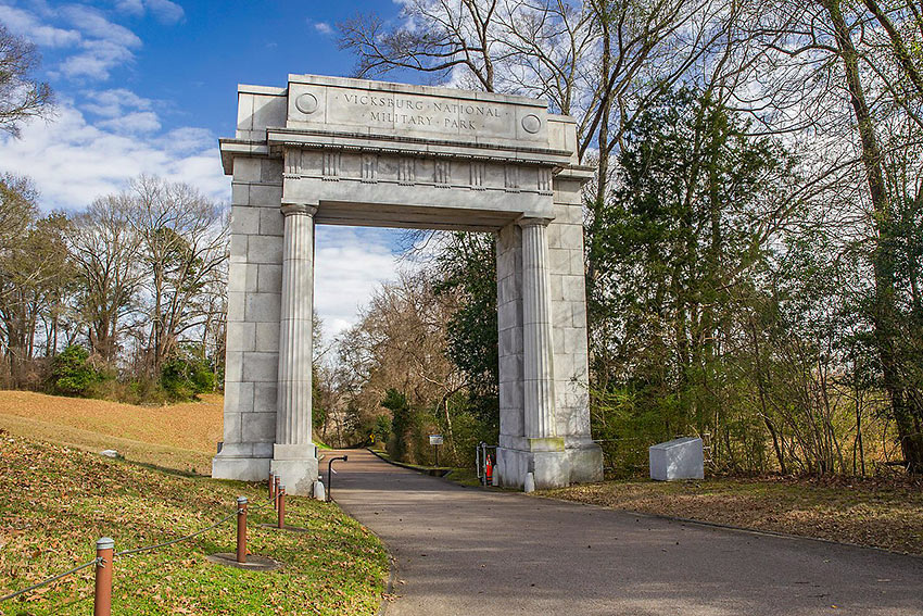 Memorial Arch, Vicksburg National Military Park