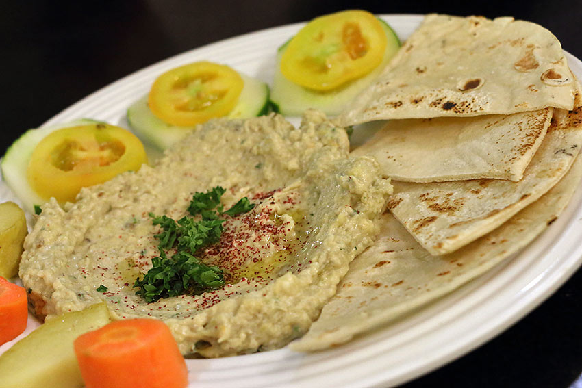 moutabal or baba ghanoush with pita bread and veggies