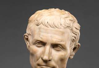 sculpture of Julius Caesar